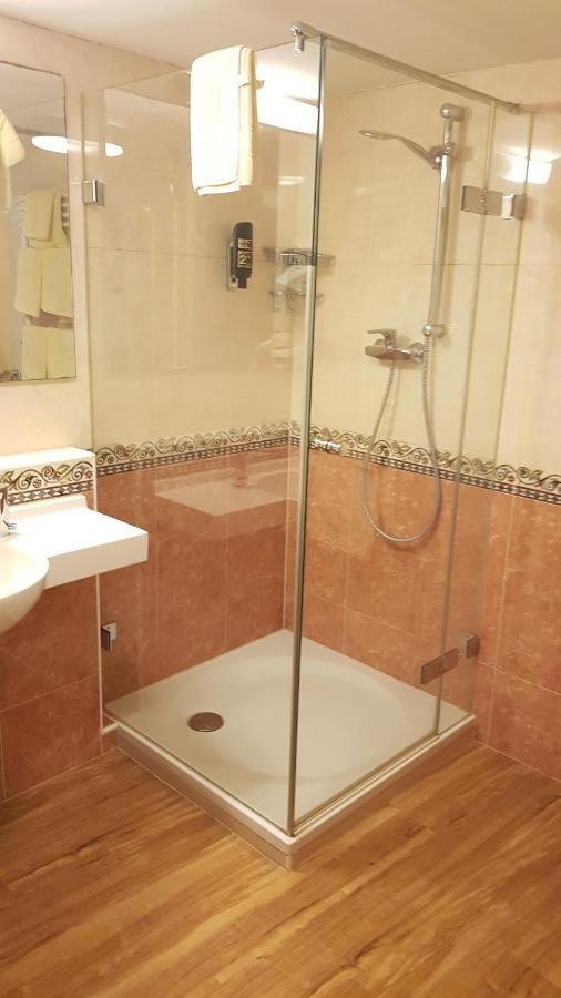 אינגולשטאט Villa Viktoria 1 - Apartments - City Center מראה חיצוני תמונה